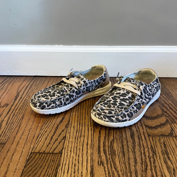 Hey Dude - Leopard - Picture 1 of 6